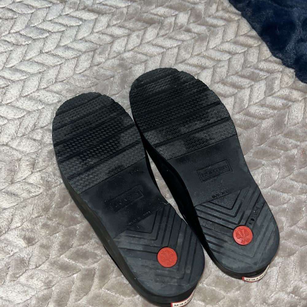 Hunter Clogs - image 4